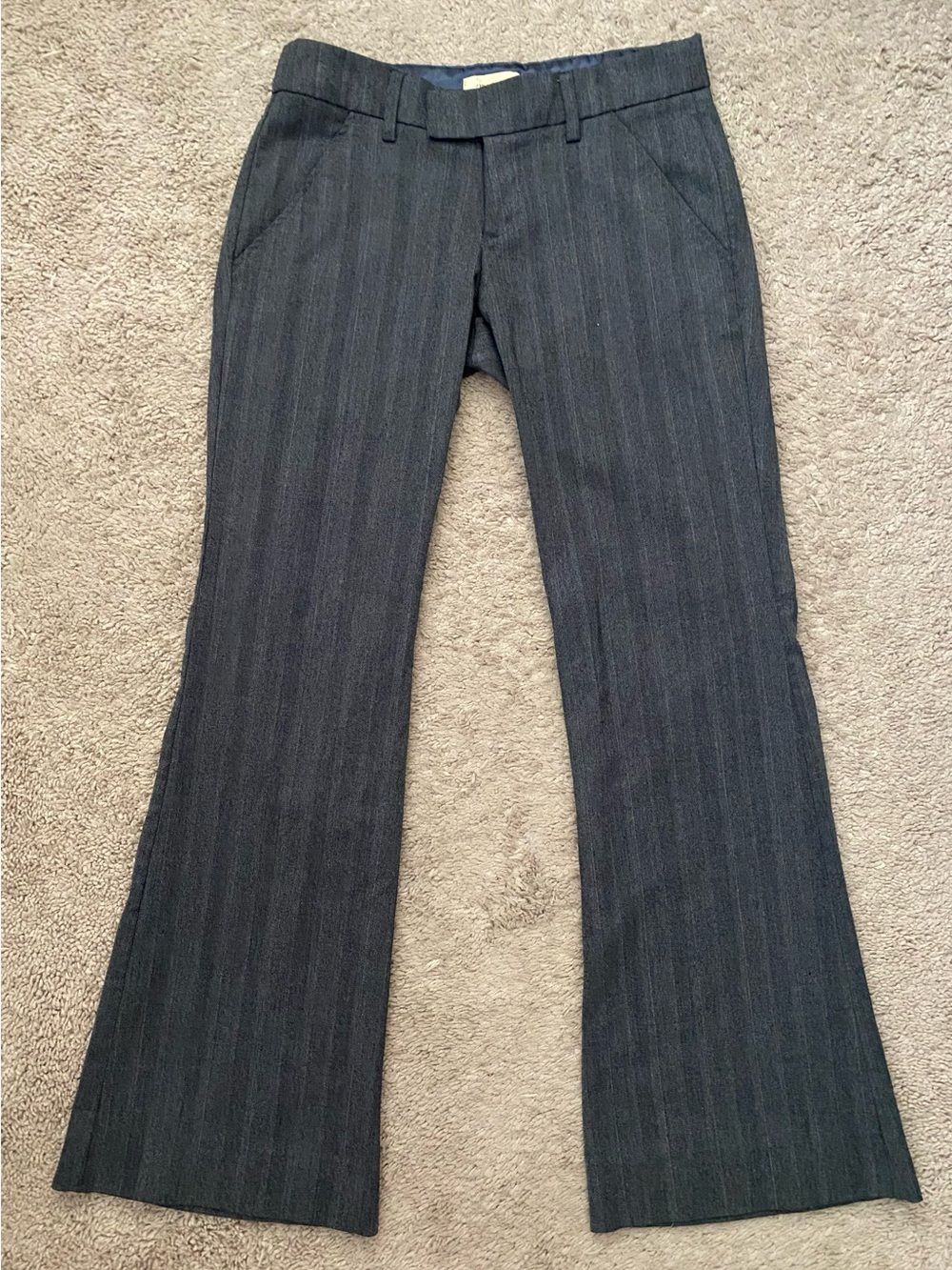 Vintage Dots “Y2k” Era low rise bootcut/flare pants. Size 5.